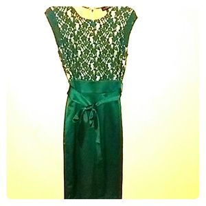 The Limited dress 🎄